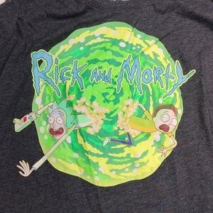Rick & Morty junior boys size XXL (19) long sleeved t shirt